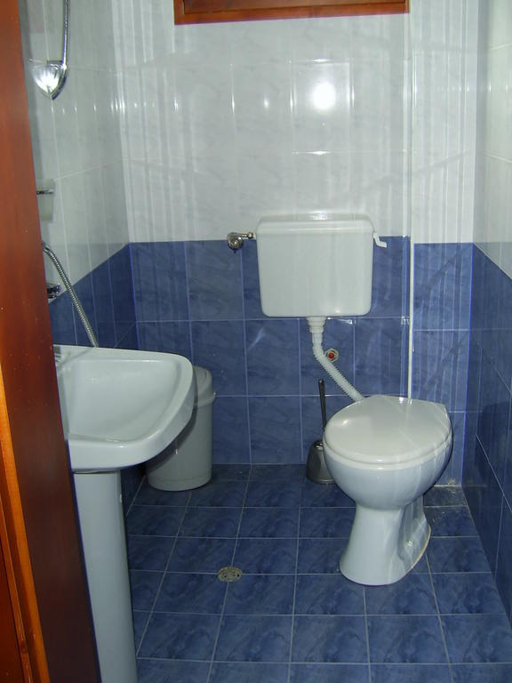 Family Hotel Shisharka Batak Kamer foto