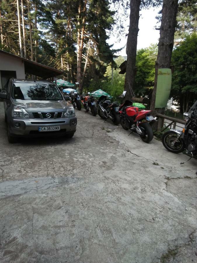 Family Hotel Shisharka Batak Buitenkant foto